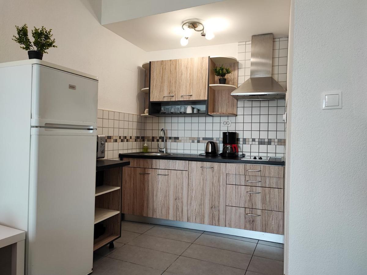 Apartments Obala Малинска Экстерьер фото
