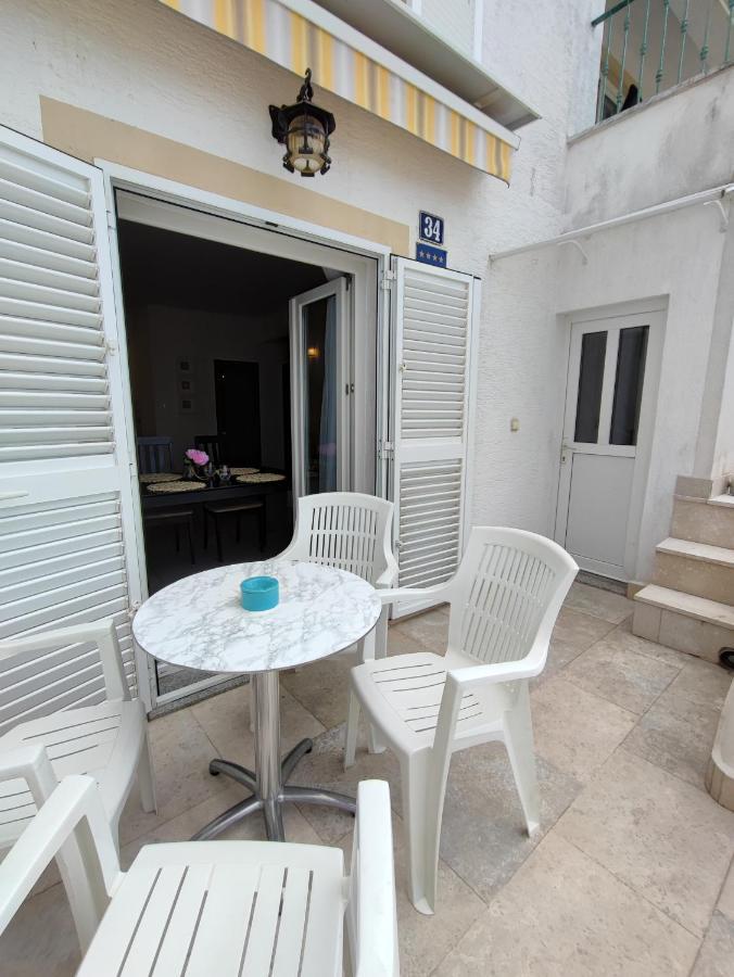 Apartments Obala Малинска Экстерьер фото